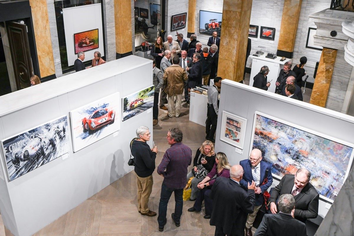 Iconic Images Gallery