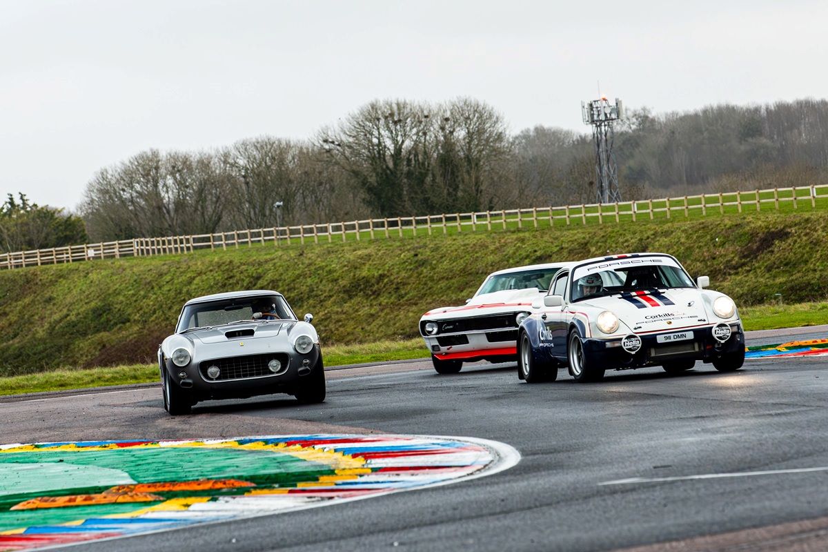 Rewind Tour Britain GT cars on track