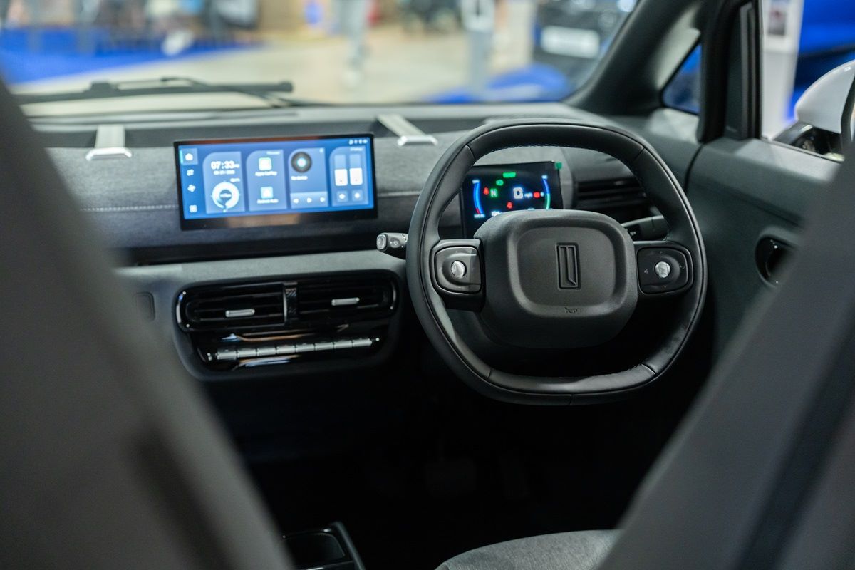 LINKTOUR ALUMI interior